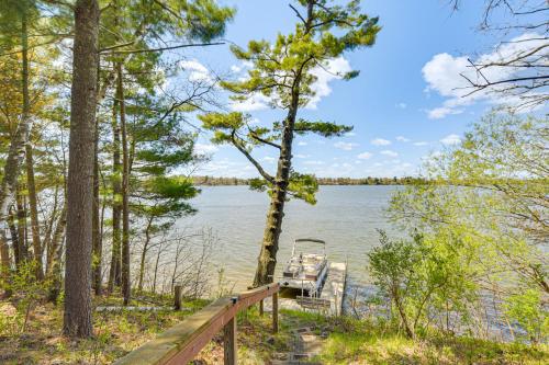 Lakefront Chetek Haven: Dock, Screened Gazebo in Chetek (WI)