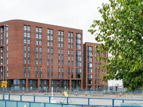 Exterior view, For Students Only - Bentley House in Birmingham in Castle Bromwich