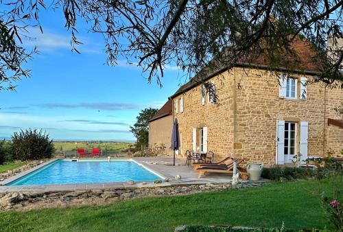 Maison Stirling - 8pers - Piscine - Saint-Germain-en-Brionnais