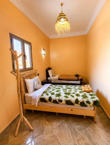 Sahara Desert Apartment with Camel Tours & Free WiFi in Merzouga