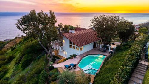 Pacific View Malibu by AvantStay – khách sạn tại Malibu