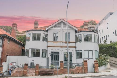 Double Bay Luxury Living - Private Balcony in Double Bay