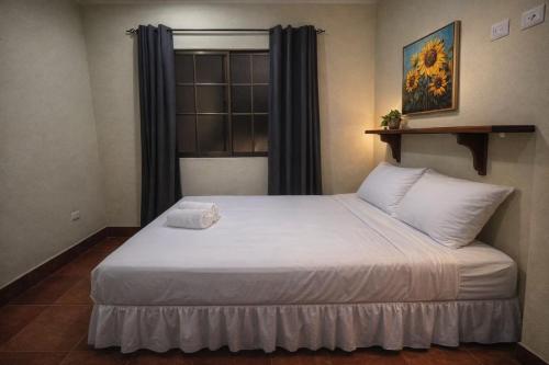 Hotel Casona Macondo, Granada, Nicaragua - Tap to explore photos