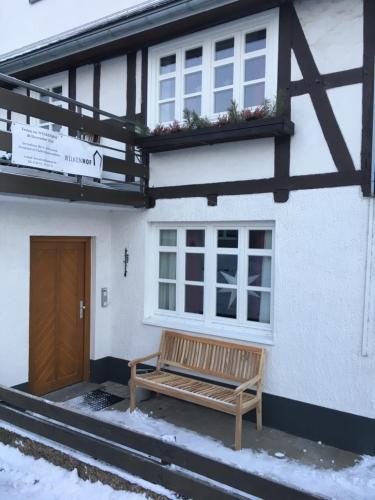 Bejárat, Wilkenhof in Usseln