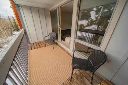 Liftside 304 by SummitCove Lodging, Keystone