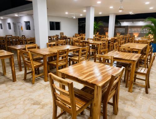 Hotel Playarena in โกเวนัส