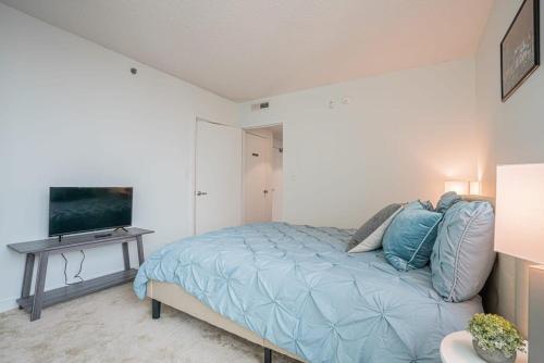 2 Bedroom Fully Furnished APT over Camden Yards apts in Baltimore, USA