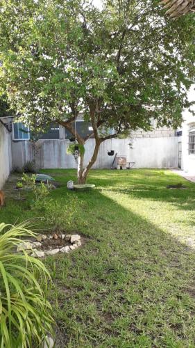 View, RECAMARA INDEPENDIENTE con CAMA MATRIMONIAL AIRE ACONDICIONADO Y BANO EXCLUSIVO in Santa Rita 1