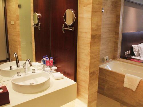 Wanshang Garden Hotel – Beijing, NY