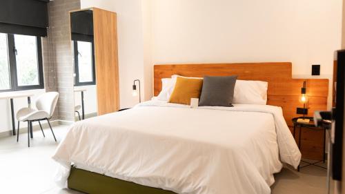 Once Suites