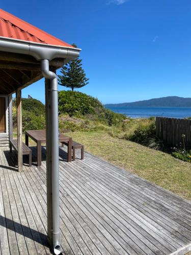 Beach side Waikanae Bach in Waikanae