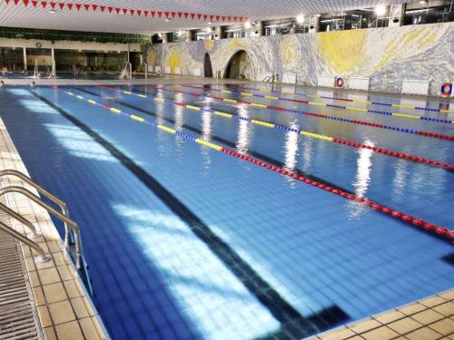 Swimming pool, Mercure Wanshang Beijing Hotel in Shijingshan District
