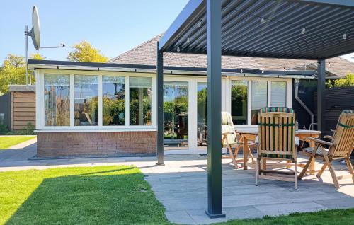 Exterior view, Nice Home In Stavenisse With Swimming Pool in Tholen