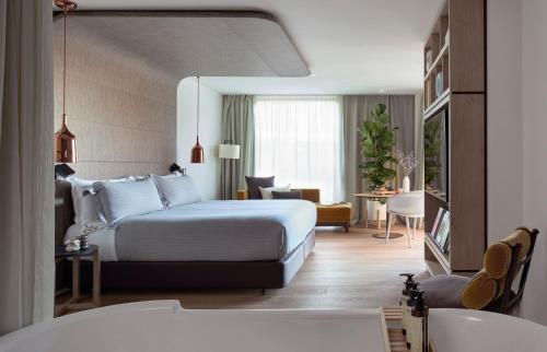 room detail thumbnail 0