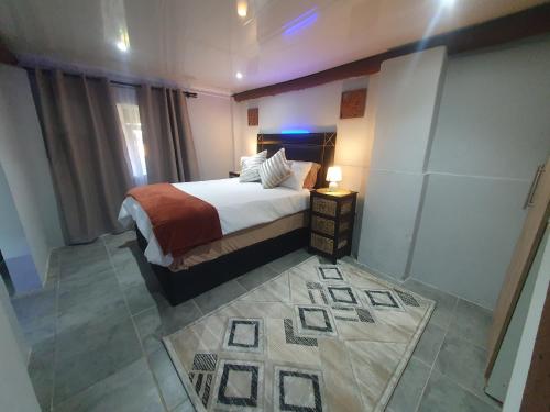 Blu light lodge in Westonaria