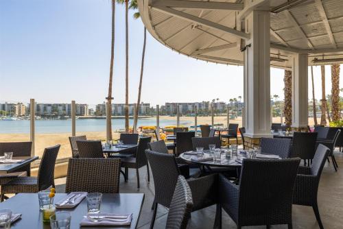 Ristorante, Jamaica Bay Inn Marina Del Rey, Tapestry Collection by Hilton in Marina Del Rey