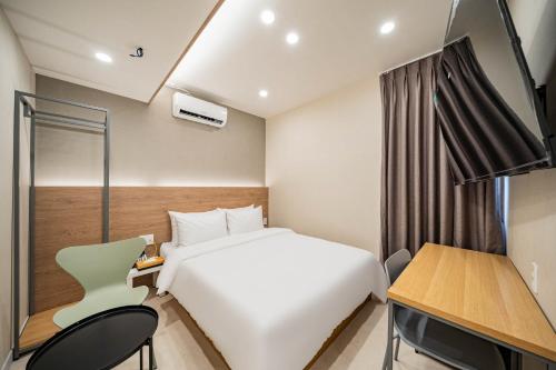 hotel photo