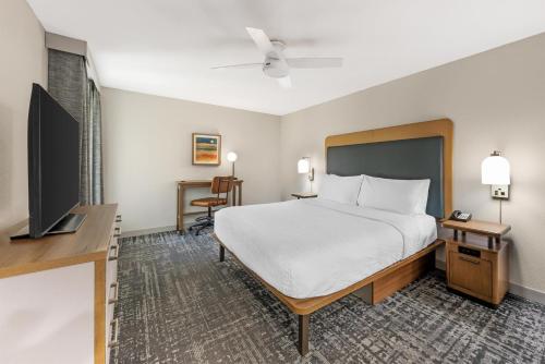 Homewood Suites Laredo at Mall Del Norte - image 26