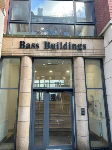 Exterior view of Belfast city center spacious 2 bed 2 bath apartment