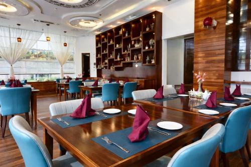 Restaurante, Hotel HTC , Thimphu in Thimphu