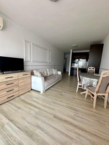 PSB Apartment in Millenium, 