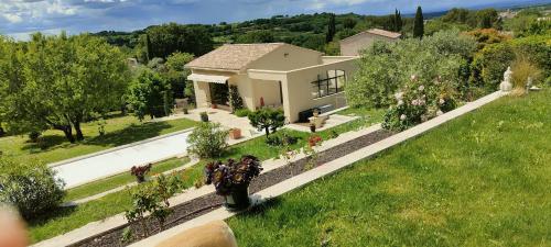 Casetta in Malemort-du-Comtat