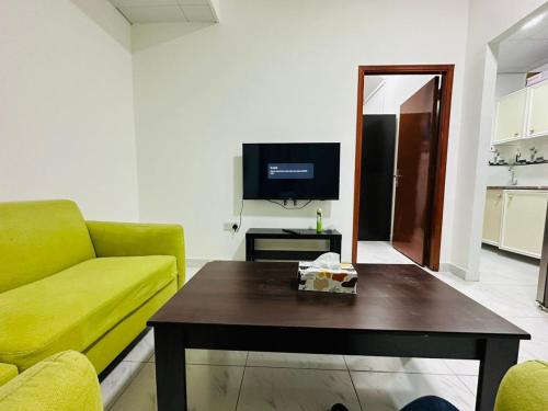16 Villa in Madinat Zayid