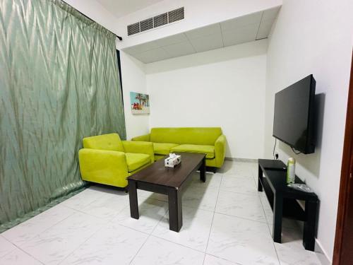 16 Villa in Madinat Zayid