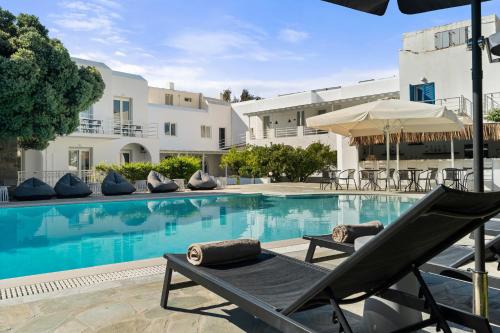 Polos Hotel Paros - image 33