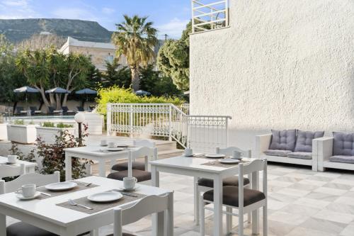 Restaurant, Polos Hotel Paros in Paros Island