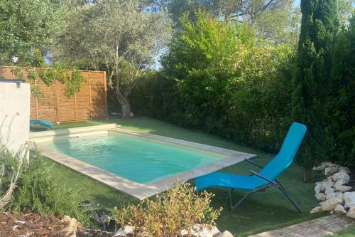 Villa Verdoyante Charme provençal jardin arboré et piscine à La Motte
