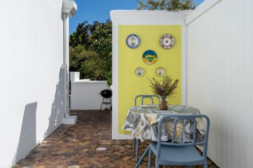 Ételek és italok, Greenhill Farm Cape Dutch Cottage Plettenberg Bay - 1 Bedroom Private Cottage in Matjiesrivier (Western Cape)