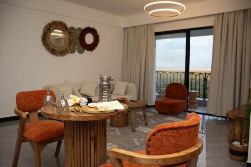 Gastenkamer, Sky safari suite, Nairobi near Airport,SGR, with pool and National Park Views in Nairobi