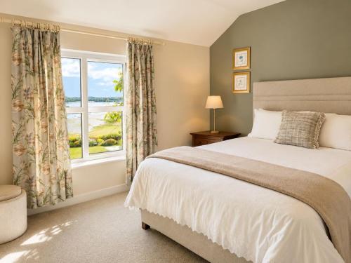 Corrib View Country House in Oughterard