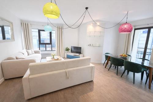 Sweet Home Paris Apartment 2