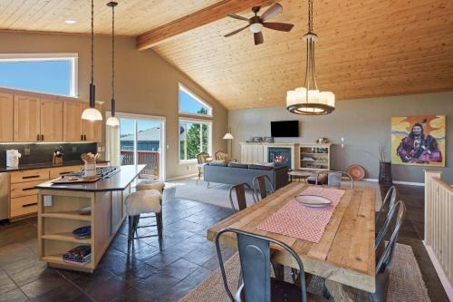 Golden Butte home - image 4