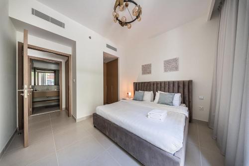 Cozy & Elegant 1BR at Creek Beach - image 3