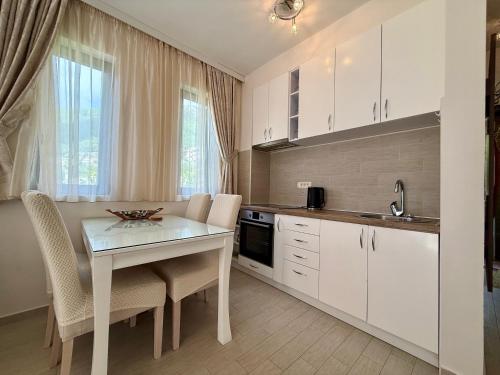 Apartment Latte Petrovac
