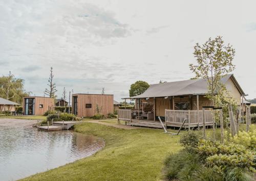Safaritent Betuwe Lodge in Kesteren