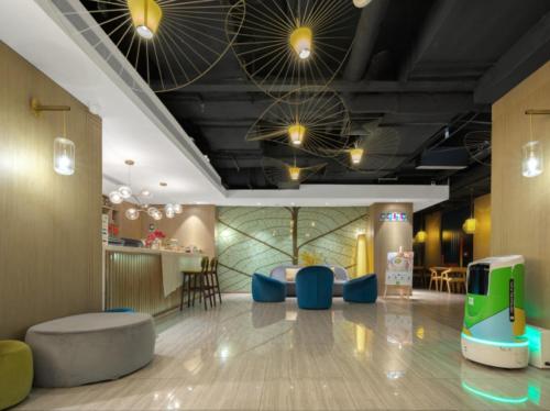 Ibis Styles Xiamen Zhongshan Road Pedestrian Street - image 5