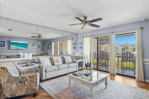 Blue Surf 19, Destin