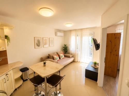 AH-Corso Wellness Apartment - image 4