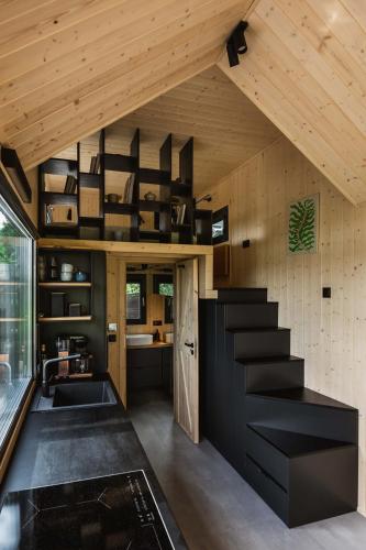 Mini Lake House - domek nad samym jeziorem in Пентіни
