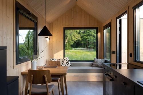 Mini Lake House - domek nad samym jeziorem in Пентіни