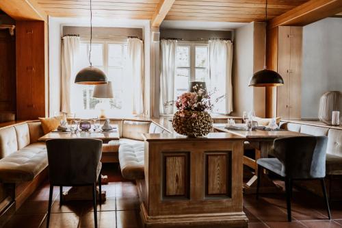 Restaurant, Boutique-Hotel Weigels Bergfreiheit in Silbach