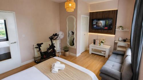 41 Home Near Kings Cross and Angel, London