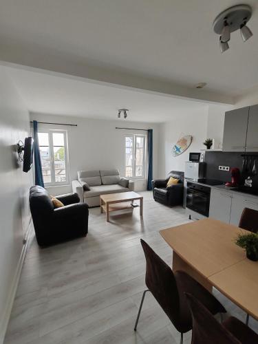 Appartement centre de Crozon - 5 min des plages, Crozon