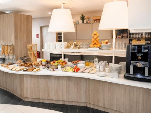 Ресторан, First Inn Hotel Paris Sud Les Ulis in Les Ulis