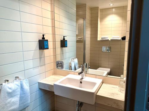 Comfort Hotel Malmo - image 5