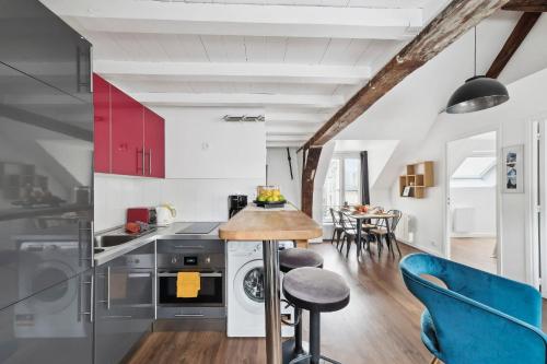 BnBNova - 3BR - Latin Quarter & St-Andre des Arts - image 8